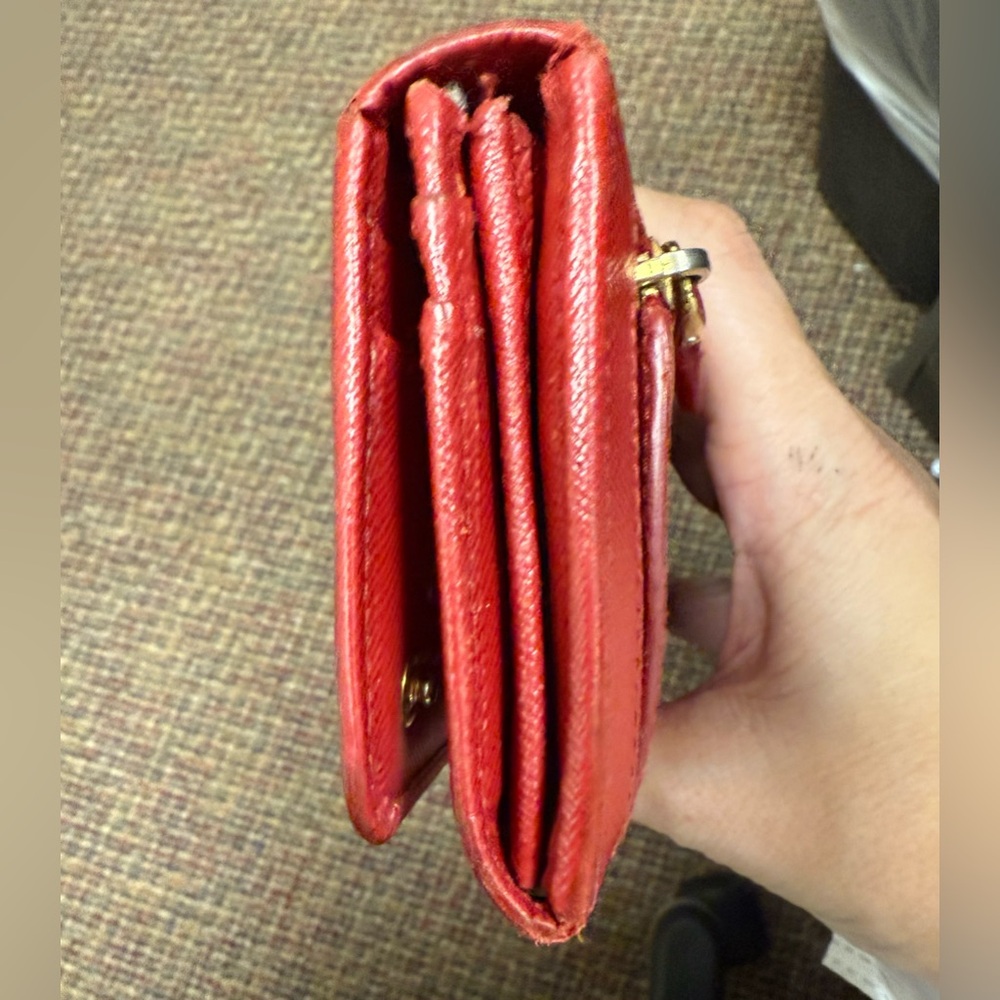 🎀Authentic Prada Trifold Bow Wallet🎀 - Picture 3 of 13